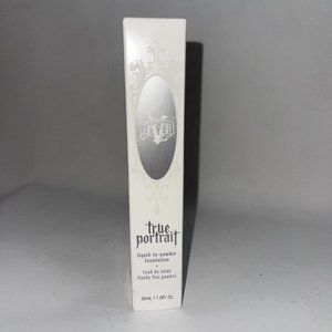 Kat Von D True Portrait Liquid-to-Powder Foundation (086 DEEP)